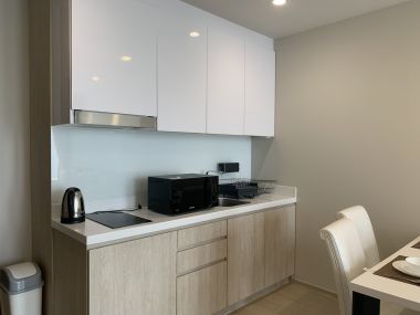 ปล่อยเช่า!!! Noble Ploenchit ในราคาเพียง 50, 000บาท/เดือน 1 ห้องนอน 1 ห้องน้ำ 56ตรม. ใกล้ BTS เพลินจิต เฟอร์นิเจอร์ครบพร้อมเข้าอยู่