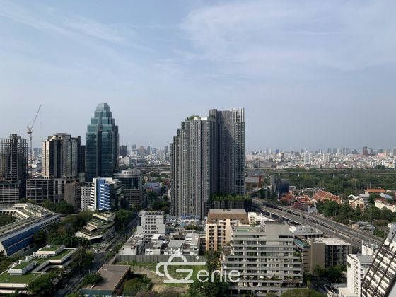 For rent!!! at Noble Ploenchit 1 Bathroom 1 Bedroom 50, 000THB/month Fully furnished