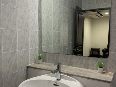 For rent! ! ! at The Waterford Park Sukhumvit 53 1 Bedroom 1 Bathroom 18, 000/month Fully furnished