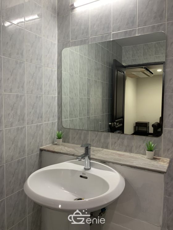 For rent! ! ! at The Waterford Park Sukhumvit 53 1 Bedroom 1 Bathroom 18, 000/month Fully furnished