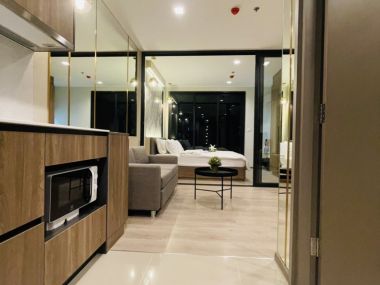 Sell The Line Phahonyothin Park, near bts 5, Lat Phrao intersection, shopping area