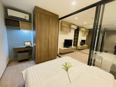 Sell The Line Phahonyothin Park, near bts 5, Lat Phrao intersection, shopping area