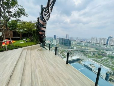 Sell The Line Phahonyothin Park, near bts 5, Lat Phrao intersection, shopping area