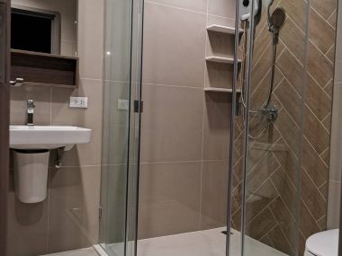 Sell The Line Phahonyothin Park, near bts 5, Lat Phrao intersection, shopping area