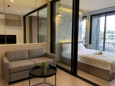 Sell The Line Phahonyothin Park, near bts 5, Lat Phrao intersection, shopping area