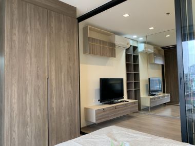 Sell The Line Phahonyothin Park, near bts 5, Lat Phrao intersection, shopping area