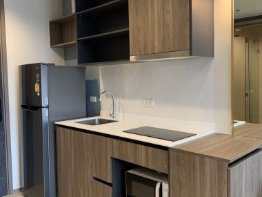 Sell The Line Phahonyothin Park, near bts 5, Lat Phrao intersection, shopping area