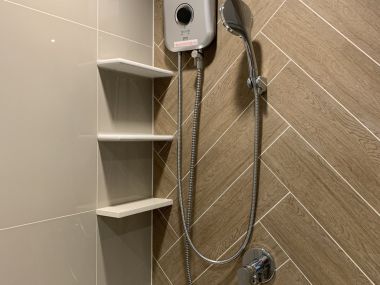 Sell The Line Phahonyothin Park, near bts 5, Lat Phrao intersection, shopping area