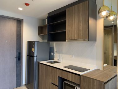 Sell The Line Phahonyothin Park, near bts 5, Lat Phrao intersection, shopping area