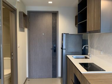 Sell The Line Phahonyothin Park, near bts 5, Lat Phrao intersection, shopping area