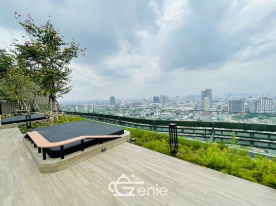For rent The line phahonyothin park Near bts Ha Yaek Lat Phrao Station