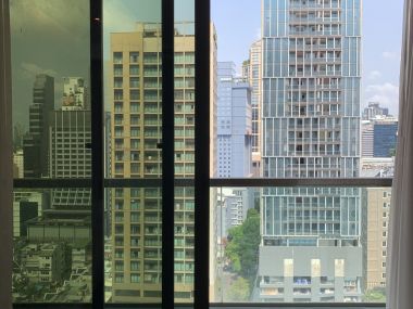 ปล่อยเช่า! !! The Address Sukhumvit 28 ในราคาเพียง 60, 000บาท/เดือน 2 ห้องนอน 2 ห้องน้ำ 68ตรม. ใกล้ BTS พร้อมพงษ์ เฟอร์นิเจอร์ครบพร้อมเข้าอยู่