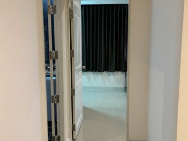 CONDO FOR RENT at The Waterford Park 1 Bedroom 1 Bathroom 17, 500THb/month Fully furnished