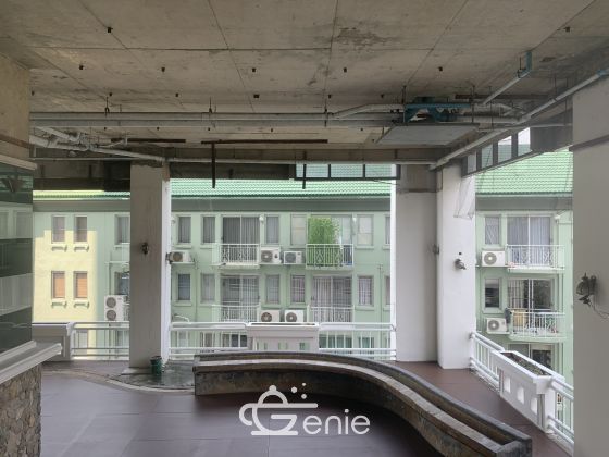 CONDO FOR RENT at The Waterford Park 1 Bedroom 1 Bathroom 17, 500THb/month Fully furnished