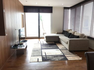 คุ้มสุดๆให้เช่า ที่ Siri Residence ราคาดี เพียง 85,000บาท/เดือน  3 ห้องนอน 3 ห้องน้ำ 142 ตรม ใกล้ BTS พร้อมพงษ์ เฟอร์นิเจอร์ครบพร้อมเข้าอยู่ (ราคาต่อรองได้) (PROP000179)