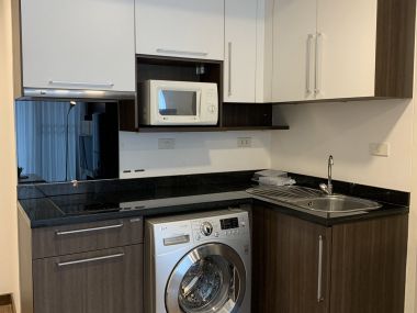 One bedroom for sell at Prom Paholyothin 2 ONLY 4.2 MB