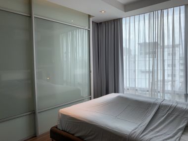 One bedroom for sell at Prom Paholyothin 2 ONLY 4.2 MB