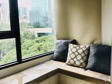 Cozy unit for rent on Wireless