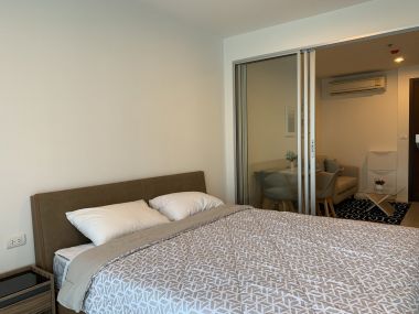 For rent! !! at Rhythm Sathorn - Narathiwas 1 Bedroom 1 Bathroom 20, 000THB/month Fully furnished