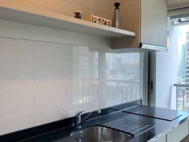 For rent! !! at Rhythm Sathorn - Narathiwas 1 Bedroom 1 Bathroom 20, 000THB/month Fully furnished