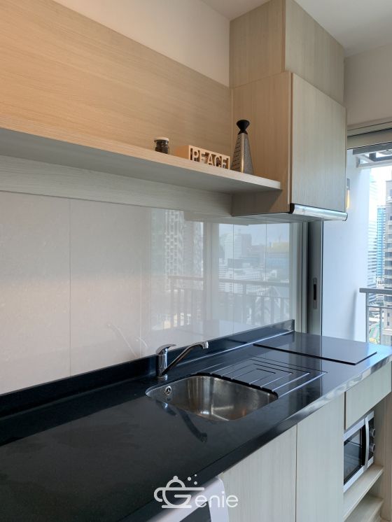 For rent! !! at Rhythm Sathorn - Narathiwas 1 Bedroom 1 Bathroom 20, 000THB/month Fully furnished