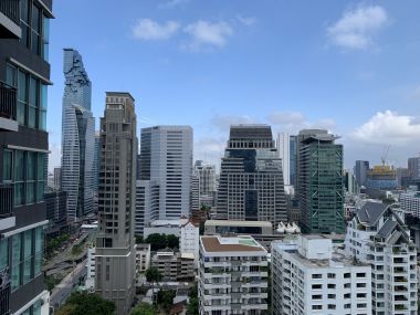 For rent! !! at Rhythm Sathorn - Narathiwas 1 Bedroom 1 Bathroom 20, 000THB/month Fully furnished