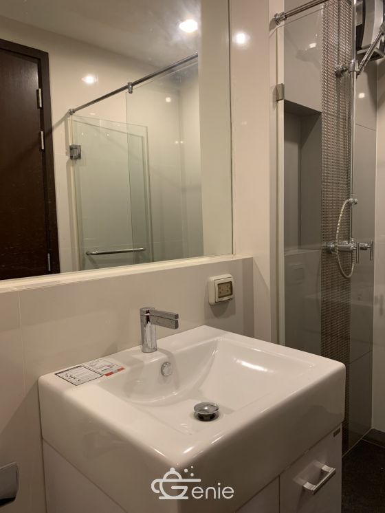 ปล่อยเช่า! ! ! Rhythm Sathorn - Narathiwas เพียง 30, 000บาท/เดือน 2 ห้องนอน21ห้องน้ำ 60. 9 ตรม. ใกล้ BTS ช่องนนทรี เฟอร์นิเจอร์ครบพร้อมเข้าอยู่ (ราคาต่อรองได้)