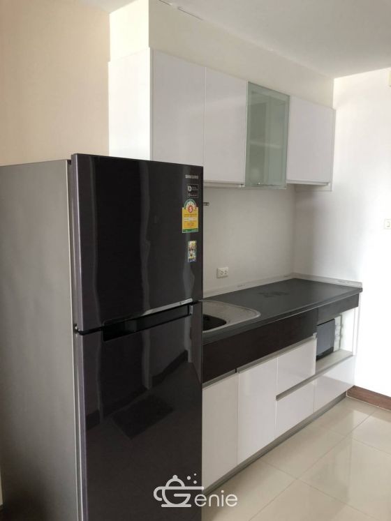 For rent!! SUPALAI LITE SATHORN Best price in this area