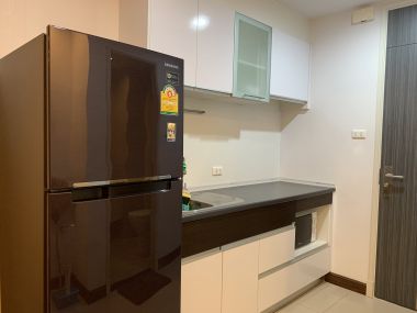 For rent!! SUPALAI LITE SATHORN Best price in this area