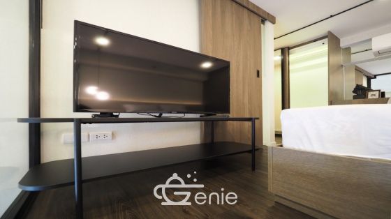Brand new 1 bedroom loft style for rent in Siamese Sukhumwit by owner (agent wellcome), next to BTS Ounut