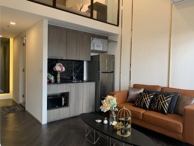 Brand new 1 bedroom loft style for rent in Siamese Sukhumwit by owner (agent wellcome), next to  BTS Ounut