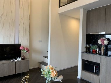 Brand new 1 bedroom loft style for rent in Siamese Sukhumwit by owner (agent wellcome), next to  BTS Ounut