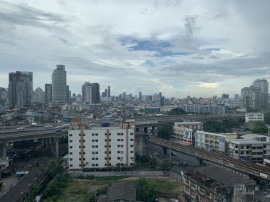 Brand new 1 bedroom loft style for rent in Siamese Sukhumwit by owner (agent wellcome), next to  BTS Ounut