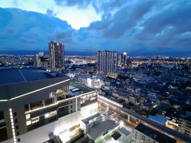 Owner seller]The Tree Interchange tower B, 28th floor River view,Ready to move in Next to Tao Poon BTS station, close Gate way Bangsue department store