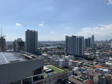Owner seller]The Tree Interchange tower B, 28th floor River view,Ready to move in Next to Tao Poon BTS station, close Gate way Bangsue department store