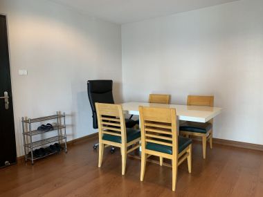 คอนโดให้เช่า! Belle Grand Rama 9 เพียง 28,000บาท/เดือน 2 ห้องนอน 1 ห้องน้ำ 77 ตรม. ใกล้ MRTพระราม9 เฟอร์นิเจอร์ครบพร้อมเข้าอยู่