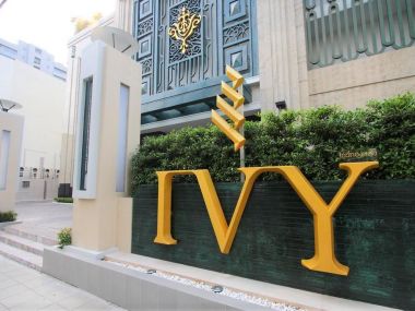 Sale/Rent BY Owner ,Ivy Thonglor Condo, Sukhumvit 55 , Luxury Fully Furnished with Jacuzzi, Sukhumvit City View