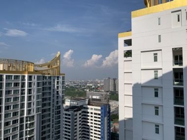 ** Hot Deal! **คอนโดให้เช่า T. C. Green (ที. ซี. กรีน) ในราคาเพียง 12,000บาท/เดือน 1 ห้องนอน 1 ห้องน้ำ 40 ตรม. ใกล้ MRT พระราม 9 เฟอร์นิเจอร์ครบพร้อมเข้าอยู่