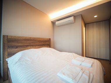 Best View in the Project!! Same View as Swimming Pool!! 55 Sq.m Condo for SALE at The Lumpini 24!! Best PRICE for High Floor Unit!!
