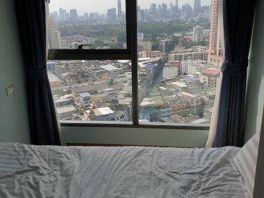 Best View in the Project!! Same View as Swimming Pool!! 55 Sq.m Condo for SALE at The Lumpini 24!! Best PRICE for High Floor Unit!!