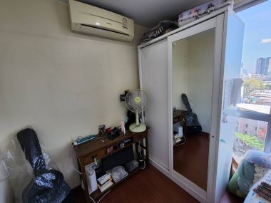 Best View Best Price in Krungthonburi!! 66 Sq.m Spacious Room for SALE at The Niche Taksin