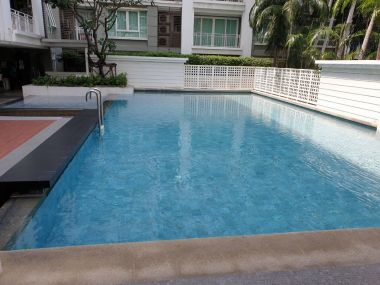 Room Looks Brand New!! 71 Sq.m Condo for SALE at The Bangkok Sathorn - Taksin located in front of BTS Krung Thonburi!!