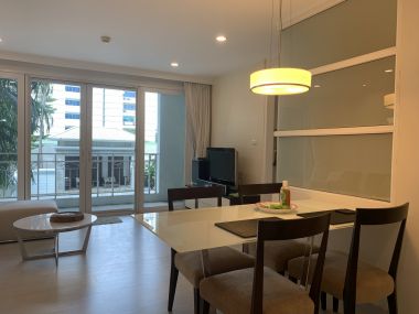 Room Looks Brand New!! 71 Sq.m Condo for SALE at The Bangkok Sathorn - Taksin located in front of BTS Krung Thonburi!!