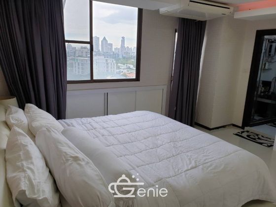 Best Price! Beautiful Unit! 110 Sq.m for SALE at Supalai Place Sukhumvit 39 Beautiful View!!