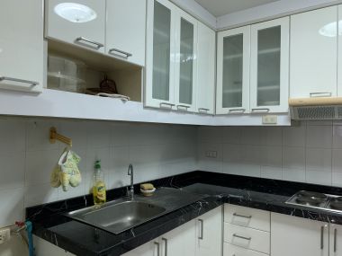 Best Price! Beautiful Unit! 110 Sq.m for SALE at Supalai Place Sukhumvit 39 Beautiful View!!