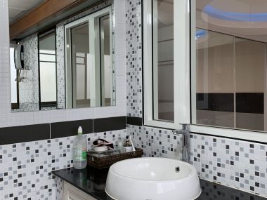 Best Price! Beautiful Unit! 110 Sq.m for SALE at Supalai Place Sukhumvit 39 Beautiful View!!