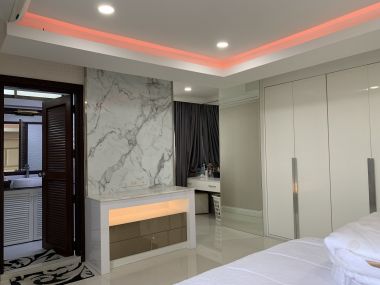 Best Price! Beautiful Unit! 110 Sq.m for SALE at Supalai Place Sukhumvit 39 Beautiful View!!