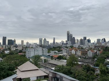 Best Price! Beautiful Unit! 110 Sq.m for SALE at Supalai Place Sukhumvit 39 Beautiful View!!