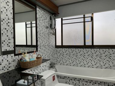 Best Price! Beautiful Unit! 110 Sq.m for SALE at Supalai Place Sukhumvit 39 Beautiful View!!