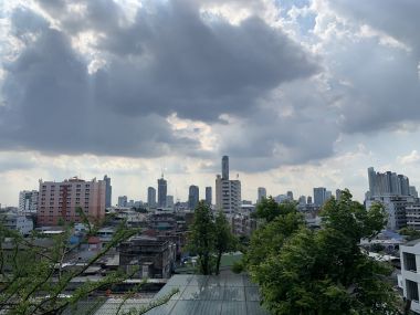 Best Price In The Project!! 65 Sq.m 2BR 2BA Corner Unit for SALE at The Room Sathorn - St. Louis